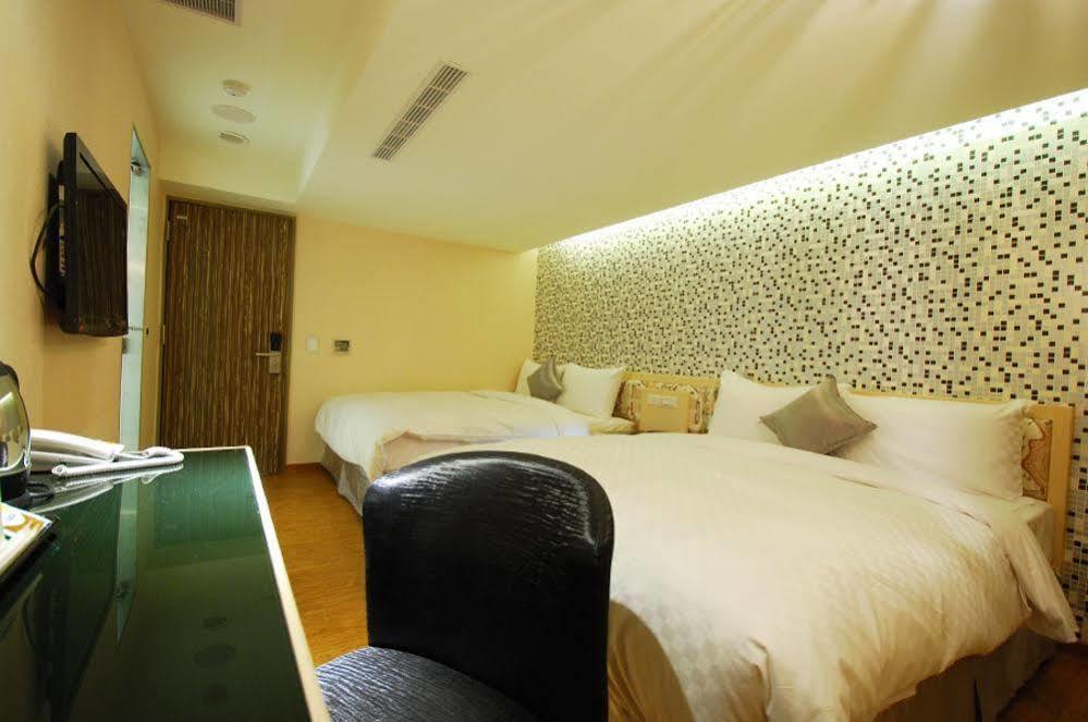 欣欣旅店 Hotel Tajpej Kültér fotó